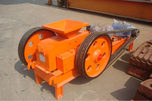 Weltweit beliebteste ZHONGDE SPS-gesteuerte Feinsandherstellungsanlage Quarz-Gesteinsbrecher Doppelwalzenbrecher mit max. 40 t/h Kapazität - Product Image 3