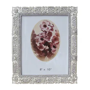 Elegante marco de fotos de metal esmaltado y perlas enjoyado 8x10 pulgadas rectángulo plata oro blanco marfil para la decoración de la Mesa del hogar