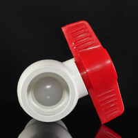 Penjualan terlaris katup bola UPVC kustom dengan pegangan kupu-kupu 1/2 "untuk 2" ukuran penuh katup bola plastik