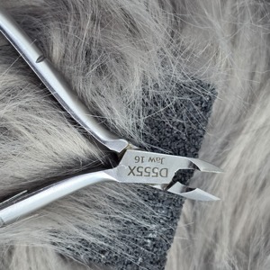 Alicates de Acero al Carbono, Tamaño Personalizado, Herramienta Manual Industrial, Material de Acero al Carbono Endurecido, Alicates de Corte Preciso con Mandíbula Ancha - Product Image 3