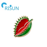 Broche en émail personnalisée en forme de plante carnivore de dessin animé, cadeau de botanique, feuille, dents, broche personnalisée, mange-moi, piège à mouches Venus, badge