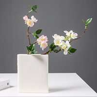 Vase en céramique personnalisable en forme de livre pour fleurs, cadeaux de Noël, décoration mignonne pour bibliothèque, vase pour les amoureux des livres, cadeaux uniques