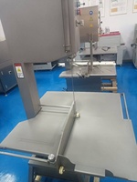 Promosi Baru Mesin Pemotong Tulang Daging Beku Otomatis RuiCheng dengan Pisau Stainless Steel untuk Daging Kambing, Sapi, dan Kuku, Kapasitas Tinggi 2.2kW