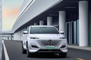 Voitures <span class=keywords><strong>d</strong></span>'occasion 2021 pour Changan UNI-K SUV Hybride Automatique Véhicule à Conduite à Gauche pour Adultes Voiture <span class=keywords><strong>d</strong></span>'occasion Bestseller - Product Image 3