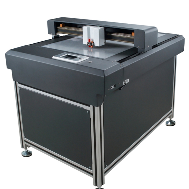MOMO Entry-Level Flatbed Die Cutting Machine Two-in-One Paper Plotter and Cutter with Signmaster Software