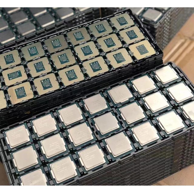 Hot Sell EP YC 7002 Series EPY C 7742 64cores 3.4GHz Cpu for Server Processor
