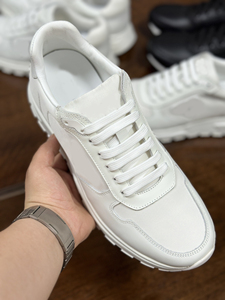 2025 nouvelles chaussures de sport respirantes légères blanches pour hommes de haute qualité avec personnalisation du logo du designer - Product Image 5