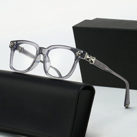 Gafas de Sol Vintage Negras con Montura Delgada, Estructura TR, Patillas de Acetato, Anti Luz Azul, Modelo 8155-2