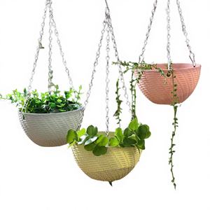 Maceta Colgante Minimalista de Hierro de 16 cm con Orificio de Drenaje para Uso en Pisos y Centros Comerciales - Venta al por Mayor Directa de Fábrica - Product Image 4