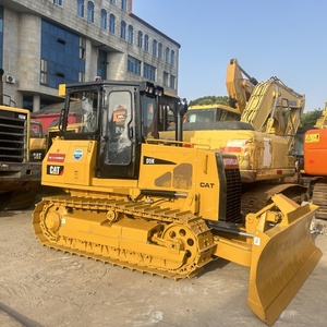 Bulldozer CAT D5K Original de Japón, Usado, en Buenas Condiciones, Bulldozer Caterpillar en Oferta - Product Image 3