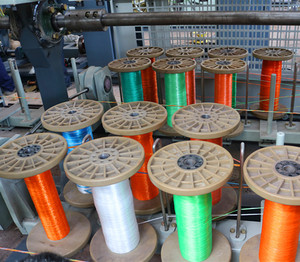 220/200m 3/<span class=keywords><strong>4</strong></span> Strand 30mm renk Pp Danline balıkçılık halat yapma makinesi PP Hdpe Monofilament ekstrüzyon hattı - Product Image 2