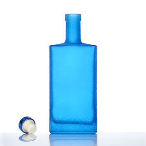 Premium <span class=keywords><strong>Ice</strong></span>-Crack <span class=keywords><strong>Blue</strong></span> Transparente Flat Whisky <span class=keywords><strong>Vodka</strong></span> Rum Botella 500ml 750ml Botella de licor de vidrio para destilerías - Product Image 4