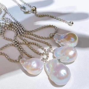 Collar con Colgante de Perla Natural Gris Platino de 12-13 mm, Estilo Moderno, Aleación, Fuerte Brillo, Pequeñas Imperfecciones, Incluye Cadena de Plata y Caja de Regalo - Product Image 4