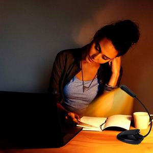 Mới Hổ Phách <span class=keywords><strong>Clip</strong></span> Cuốn Sách Đèn USB Có Thể Sạc Lại Di Động Trong Nhà Bảo Vệ Mắt Bàn Đèn Cạnh Giường Ngủ Đọc Sách Có Thể Gập Lại Ánh Sáng - Product Image 5