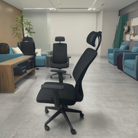 Chaise de bureau en maille respirante avec base en nylon, design simple, pour salle à manger ou bureau