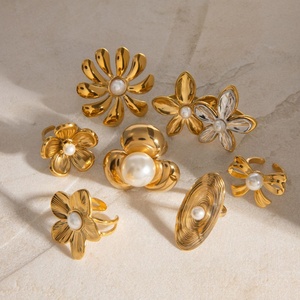 Hyperbole Size 6 7 8 316 Stainless Steel Hip Hop <b>Ring</b> 14k Gold Plated Flower <b>Pearl</b> <b>Rings</b> for Women - Product Image 4