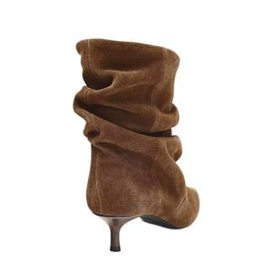 Long-Term In-Stock 2025 Autumn New Pleated <strong>Slouch</strong> <strong>Boots</strong> Women Pointed Toe Low Heel Short Solid Color Sheepskin Lining European - Product Image 4