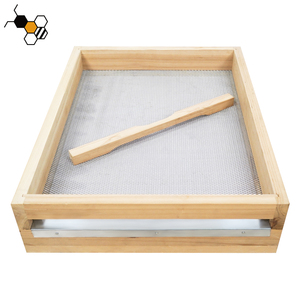 Ruche à trois niveaux avec couvercle supérieur en métal, ruche de type allemand de qualité supérieure, en bois de sapin durable, vente en gros - Product Image 3