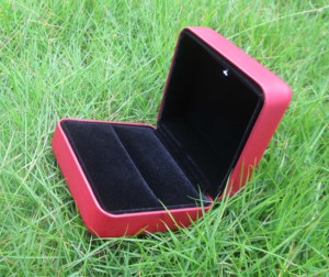 Red <b>Soft</b> Touching Leather Jewelry <b>Box</b> With Led <b>Light</b> Customer Logo Lighted Jewelry <b>Box</b> - Product Image 2