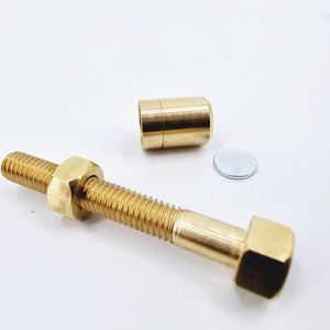 Vis de contrôle mental G1235 - Auto-tournante et auto-serrante ; Accessoires de magie King Magic en gros ; Spectacles de talent pour festivals - Product Image 3