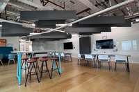 Prix fabricant Nouvelle arrivée Panneau acoustique décoratif absorbant le son Plafonnier LED