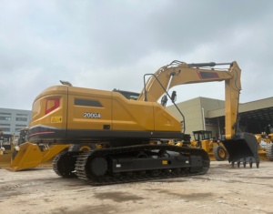 รถขุดรุ่นใหม่ XE200GA ขนาด 21 ตัน ประสิทธิภาพสูง สำหรับงานดินรบกวน - Product Image 1