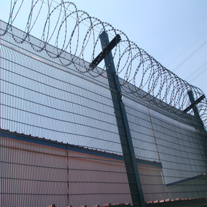 Recinzione di Sicurezza Anticaduta 358 ad Alta Protezione per Aeroporti e Carceri in Offerta - Rete Metallica Elettrosaldata - Product Image 2