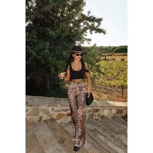 Pantalon décontracté d'été pour femme Ronny, imprimé léopard, respirant, taille haute, coupe large, grande taille XL - Product Image 4