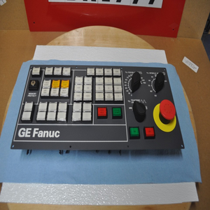 Original Neuf 736860G02 NOUVEAU MODULE D'OPÉRATION Pour PLC - Product Image 1