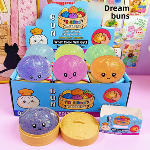 Juguete Antiestrés de Peluche con Forma de Dumpling, Envío Rápido en 3-7 Días desde EE. UU., Regalo para Niños y Adultos, Juguetes de Comida Bao Bun al por Mayor - Product Image 1