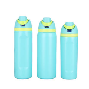 Botella Térmica <span class=keywords><strong>de</strong></span> <span class=keywords><strong>Acero</strong></span> <span class=keywords><strong>Inoxidable</strong></span> 304 <span class=keywords><strong>de</strong></span> Doble Pared, 19oz 24oz 32oz, Precio <span class=keywords><strong>de</strong></span> Fábrica, Venta al por Mayor, Botella <span class=keywords><strong>de</strong></span> Agua para Exteriores con Tapa - Product Image 4