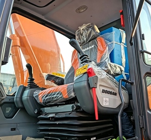 Excavadora de cadenas DX380HD de 38 toneladas, excavadora hidráulica de servicio pesado para minería y construcción - Product Image 5