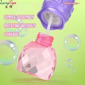 Elektronischer Schmetterling Zauberstab mit Flügeln Bunter Lichteffekt Automatischer Bubble Stick Plastiks pielzeug Fee Geschenk für Kinder - Product Image 3