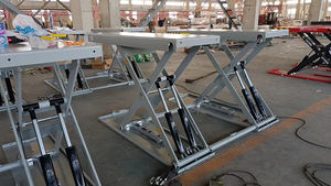 Elevador Móvil de Tijera para Autos de 1.4 m y 4000 kg, Plataforma Elevadora de Tijera Móvil Hidráulica de Cuatro Cilindros para Coche - Product Image 5