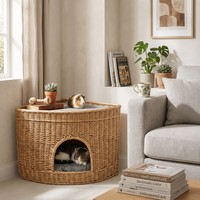 Vente en gros de lits pour animaux de compagnie multifonctionnels 2-en-1 en osier naturel tressé à la main, modernes et solides, utilisables comme ottoman, table d'appoint et panier pour chiens et chats