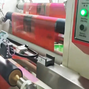 Fournisseur chinois parmi les 3 meilleurs de machines à refendre et à rembobiner les films, personnalisées, très demandées dans les domaines des matériaux d'emballage et de conditionnement - Product Image 1