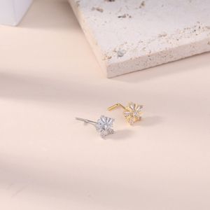 Mode clair CZ nez goujons pour femmes fille en forme de L nez broche flocon de neige or argent couleur nez Piercing bijoux en gros - Product Image 4