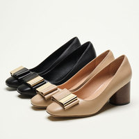 Chaussures habillées pour femmes en cuir de mouton à talon carré, avec nœud doré, pour le bureau - Liquidation de palettes