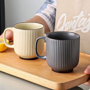 Taza Nórdica de Cerámica de 350 ml, Color Sólido, Minimalista, Personalizada, Ecológica, Apta para Microondas, Regalos Empresariales, con Relieve - Product Image 3
