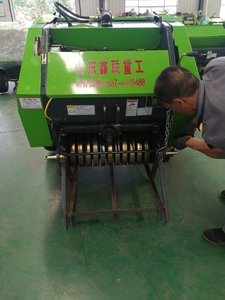Empacadora Multifuncional Pequeña para Granja, Mini Empacadora Automática de Paja y Heno, Máquina Empacadora de Ensilaje de Pasto Seco, Residuos de Cultivos, Alfalfa y Pasto - Product Image 3