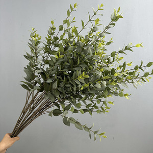 YOPIN-6063 Ramo di Eucalipto a 9 Forcelle Verde Grigio con <span class=keywords><strong>Foglie</strong></span> Appuntite Speciali e Stelo Marrone per Composizioni Floreali Nuziali - Product Image 3
