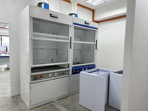 ระบบ VAV อัตโนมัติตู้ดูดควันเหล็กเฟอร์นิเจอร์ห้องปฏิบัติการสำหรับสารเคมีโรงพยาบาลร้านขายยาโรงเรียน - Product Image 2