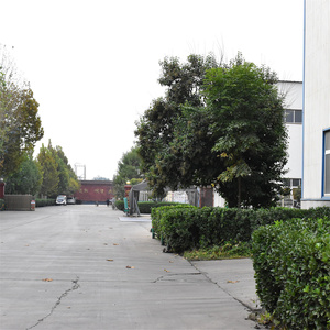 Высокопрочные стальные U-образные барьеры-болларды с возможностью заливки воды для защиты дорожного движения и парковок гаражей - Product Image 6