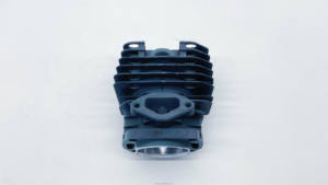 Hoogwaardige enkelvoudige cilinderassemblage voor 58CC 2.4KW 2-takt 1E58F motor 5800 kettingzaag tuin cilinder in doos - Product Image 5