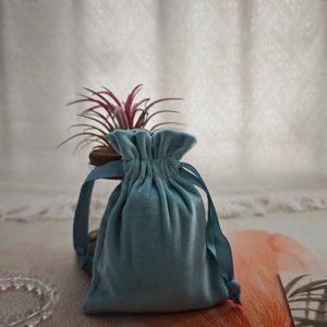Sac à Bijoux Personnalisable en Velours Doux Haut de Gamme avec Cordon de Serrage pour Colliers et Rouges à Lèvres – Offre Spéciale - Product Image 3