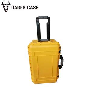 Caisses étanches en plastique DPC112-1 orange/jaune <span class=keywords><strong>caisse</strong></span> rocailleuse d'équipement <span class=keywords><strong>avec</strong></span> le <span class=keywords><strong>couvercle</strong></span> - Product Image 1