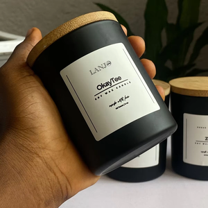 Vela Aromática LANJO Personalizada en Frasco Negro Grande, Hecha a Mano con Cera de Soya, Sin Humo - Product Image 2