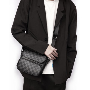 Borsa a <span class=keywords><strong>Tracolla</strong></span> in <span class=keywords><strong>Pelle</strong></span> PU per <span class=keywords><strong>Uomo</strong></span> - Borsa da Lavoro con <span class=keywords><strong>Tracolla</strong></span> Rimovibile per Uso Quotidiano in Ufficio e Molteplici Modi di Trasporto - Product Image 1