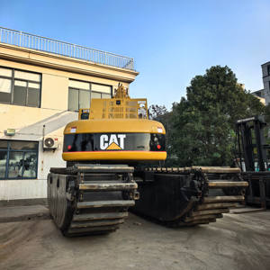 Excavadora Anfibia Usada de 320CL, 21 Toneladas, con Bomba de Motor y Tipo Oruga, Capacidad de Cucharón de 1.2m - Product Image 3