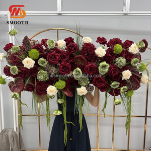 พรมดอกกุหลาบประดิษฐ์สีแดงเบอร์กันดีแบบเรียบหรูสำหรับตกแต่งงานแต่งงาน - Product Image 1